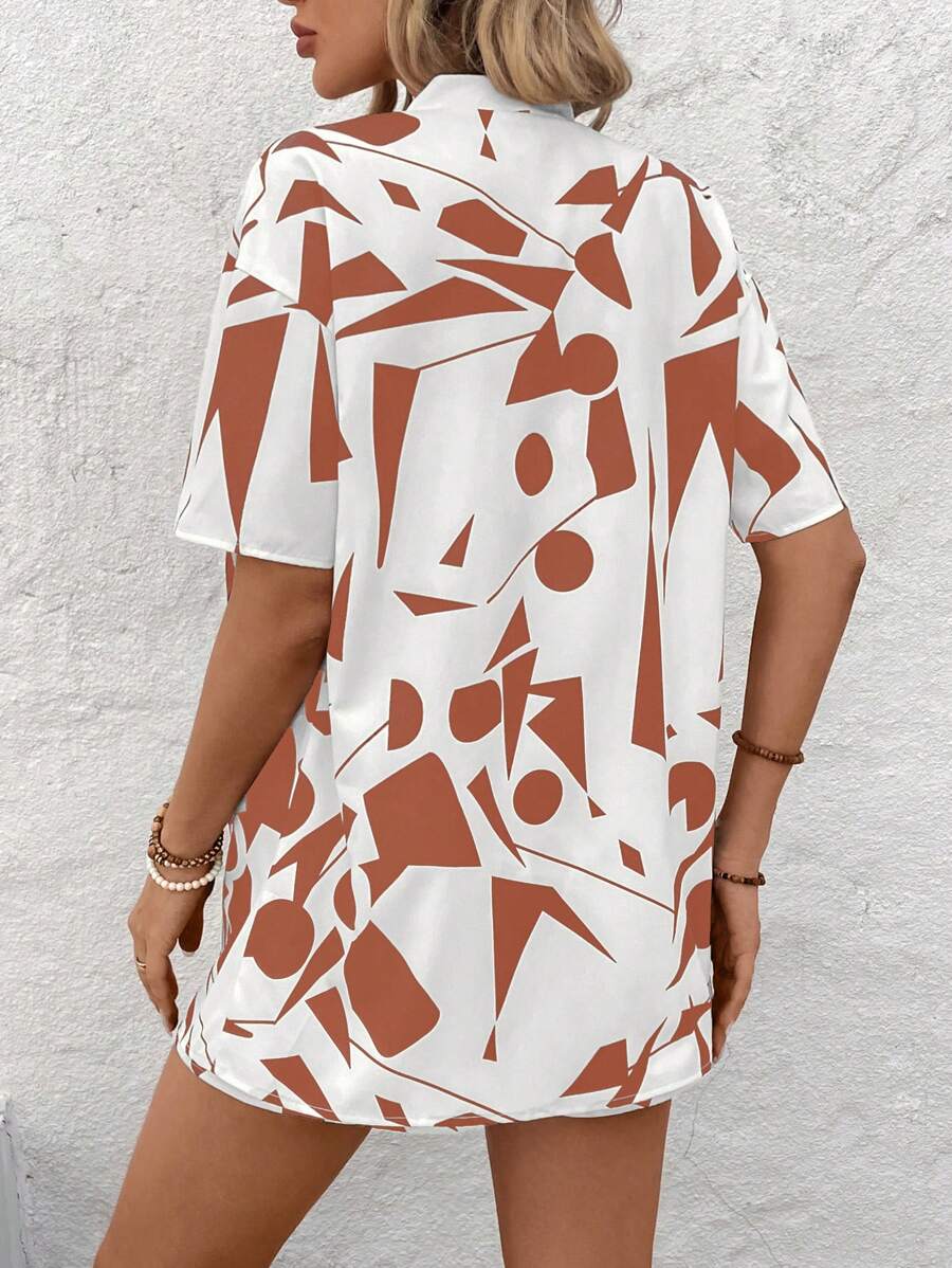 Bold Rush   Women's Random Print Shirt And Shorts Simple Daily Outfit Set